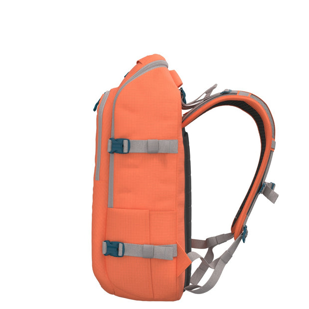 CabinZero ADV Pro 32L (Moroccan Sands)