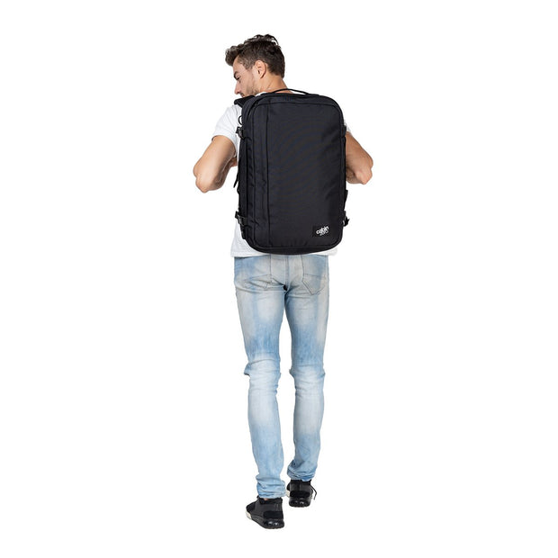 Absolute Black Classic 36L Backpack by CabinZero – Traveling Bags