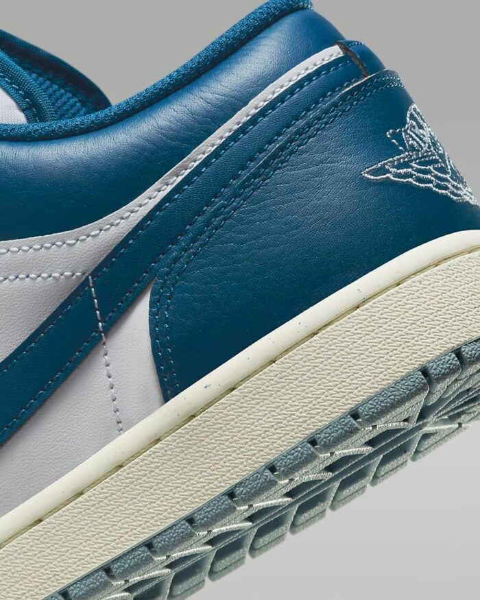 NIKE Jordan Men's 1 Low SE White/Industrial Blue9.5 | Fashion Sneakers - Image 8