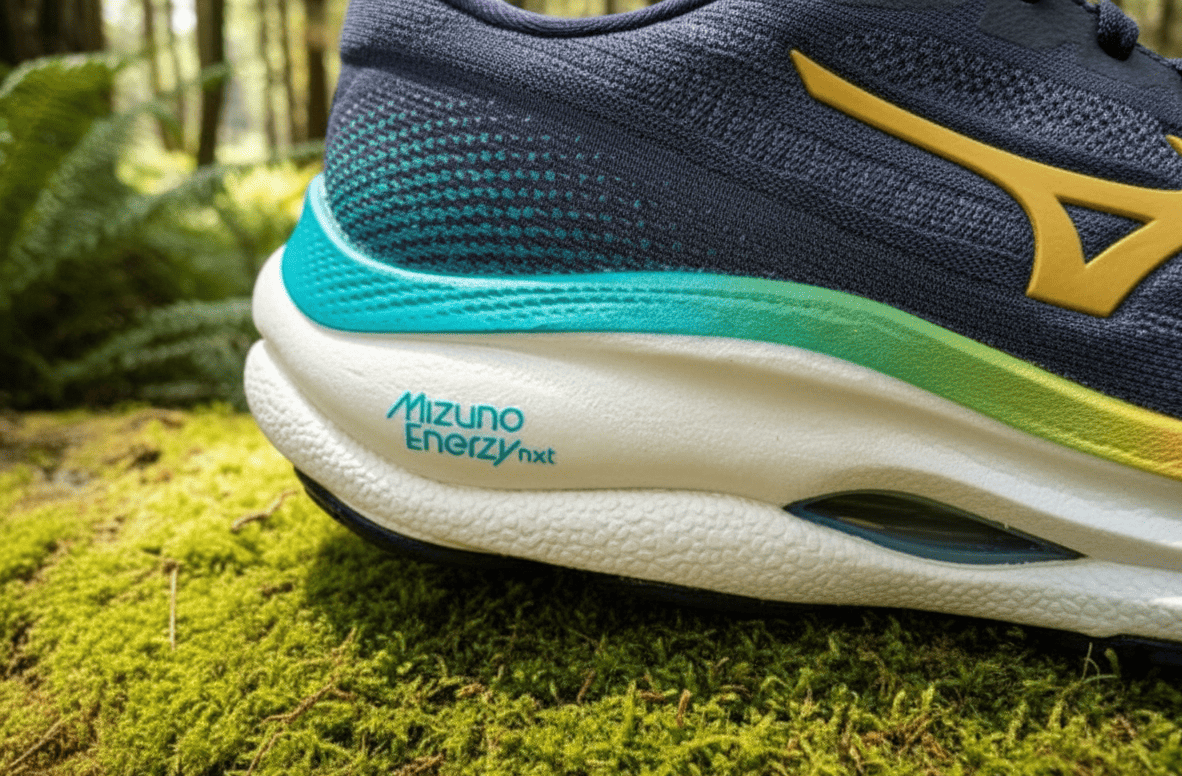 Mizuno Wave Sky 9